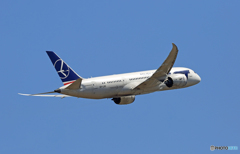 LOT 787-8 SP-LRD 出発 