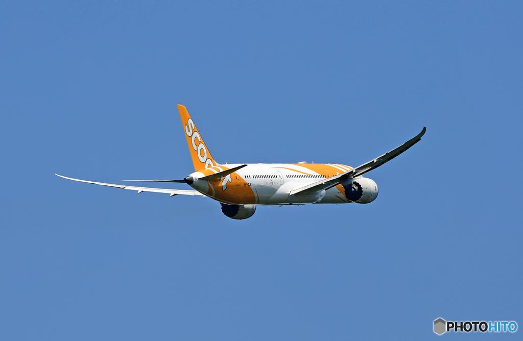 離陸 scoot 787-9 9V-OJE