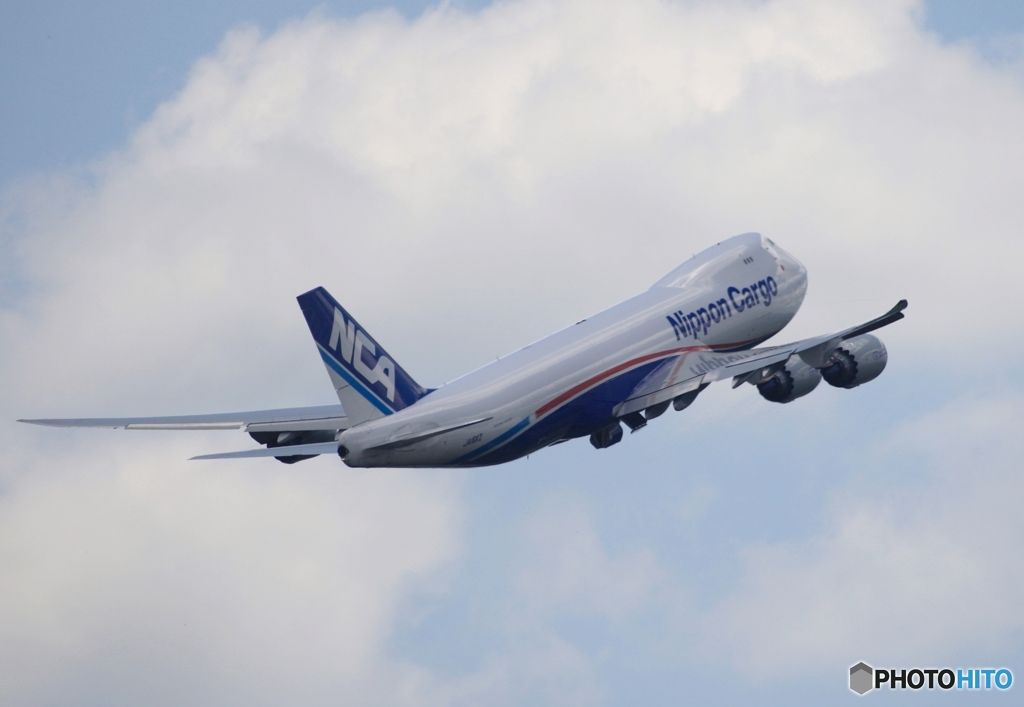 出発　NCA 747-8KZF 