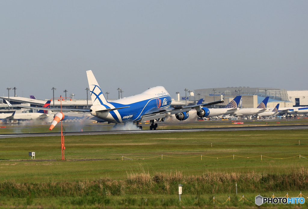 「青い空」が一番Air Bridge Cargo 747-4KZF VQ-BHE