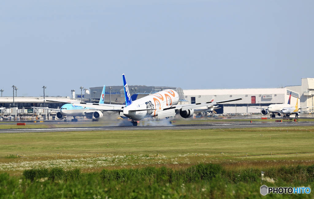 ANA STAR WARS B777-381 JA789A