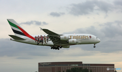 「すかい」 Emirates ACミラン機 A380-861 A6-EOG着陸 「すかい」 Emirates ACミラン機 A380-861 A6-EOG着陸