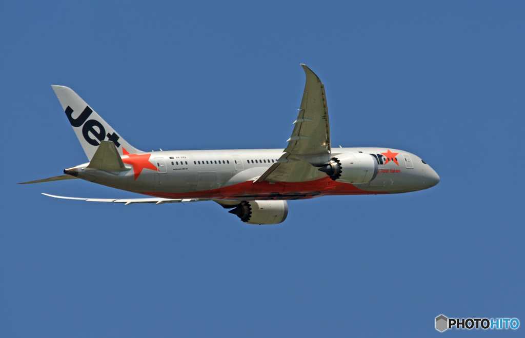 離陸 Jetstar 787-8 VH-VKA