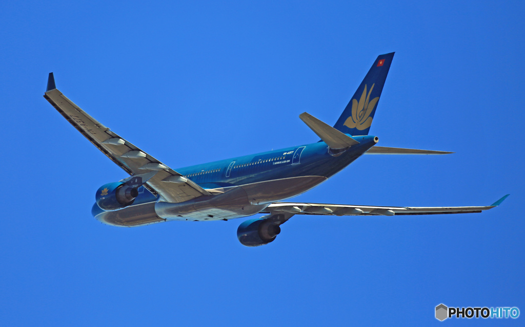 離陸　Vietnam A320-223 VN-A377