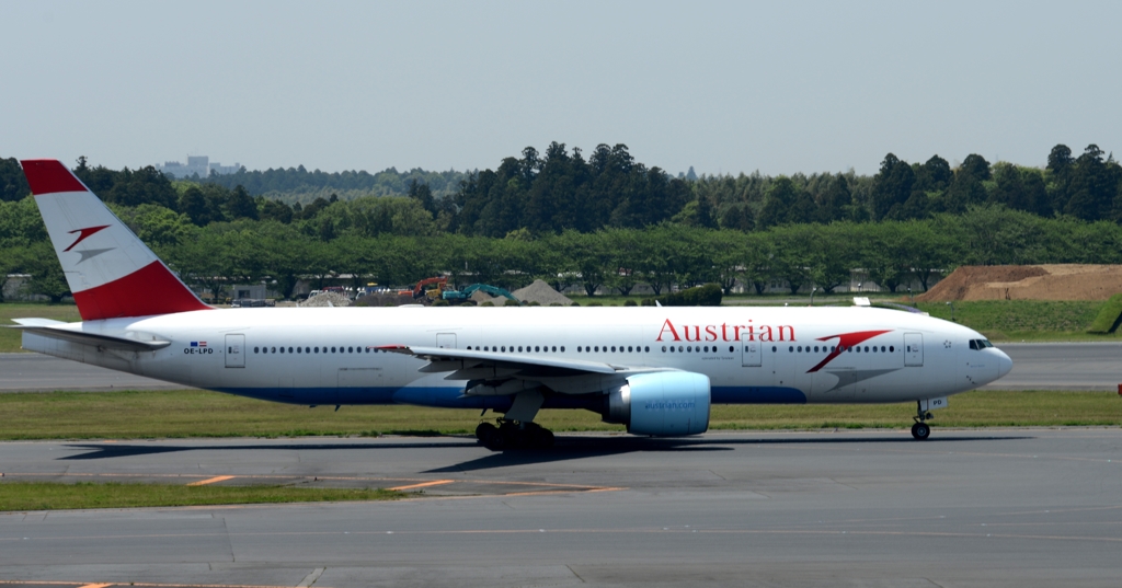 Austrian 777-200ER