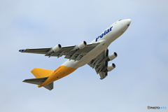 離陸 polar 747-400F N416MC