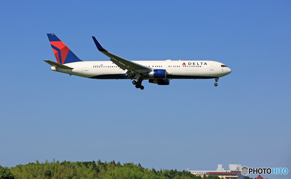 Delta 767-332 N176DN 到着 