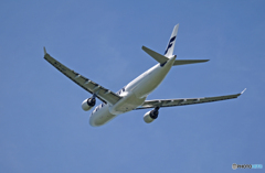 出発 Finnair A330-302 OH-LTM