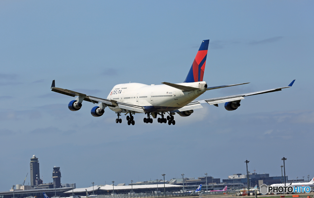ジャンボ機 DELTA 747-400 N668US