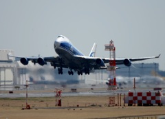 Air Bridge Cargo 747-46NF 出発