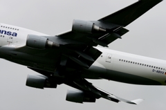 離陸（9-2）Lufthansa 747-430[b]