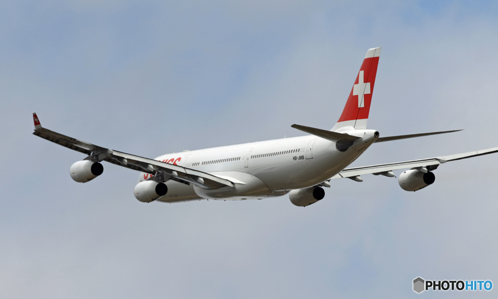 SWISS A340-313 HB-JMB 出発 