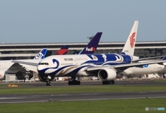 Air China 777-200 出発　