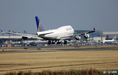「空色」 UNITED 747-400 N118UA 着陸