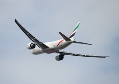 出発 Emirates Cargo 777-F1H