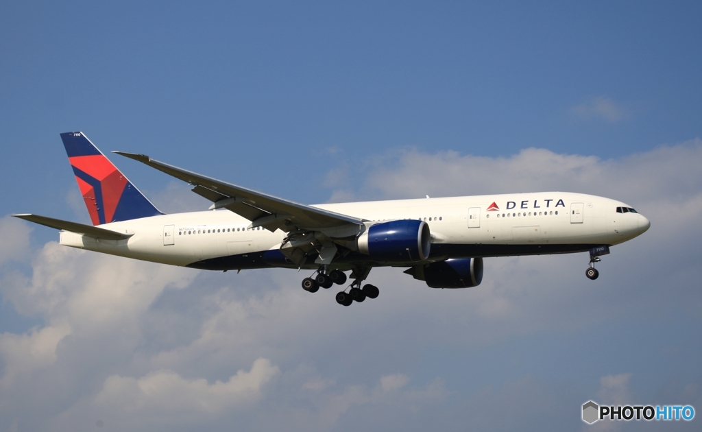 Delta 777-232 着陸　