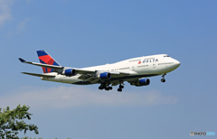 到着DELTA 747-400 N670US/ジャンボ保存委員会