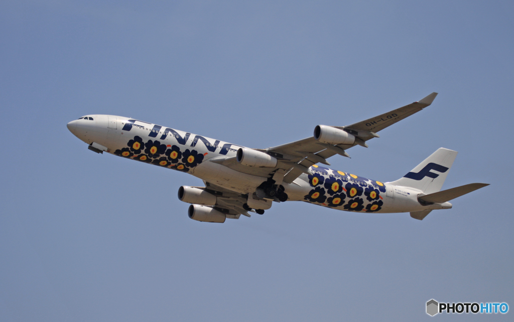 出発 Finnair A340-313 OH-LQD