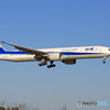 到着 ANA 777-381 JA736A