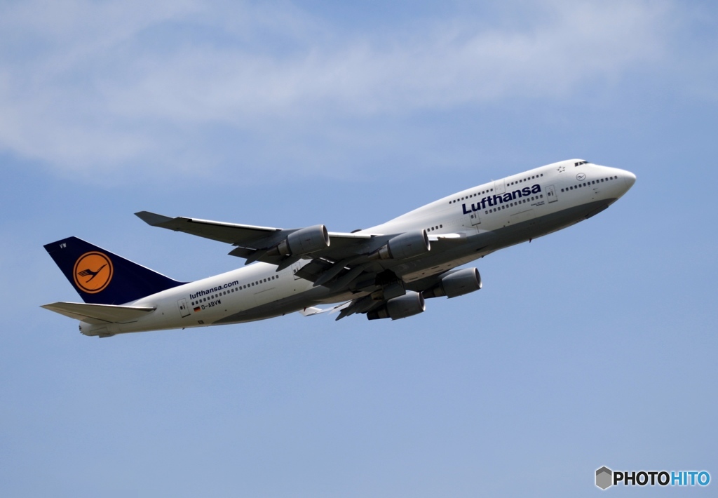 Lufthansa 747　じゃんぼで出発