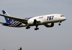ANA 787-8 着陸　