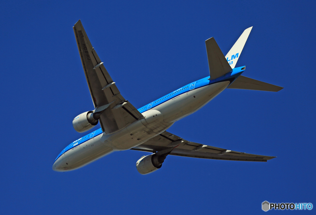 KLM 777-206 PH-BQH 出発　