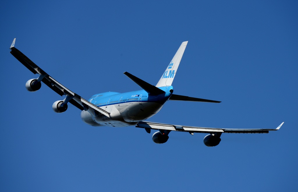 離陸（320）KLM 747-400 11/27