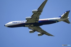 出発　NCA 747-8F