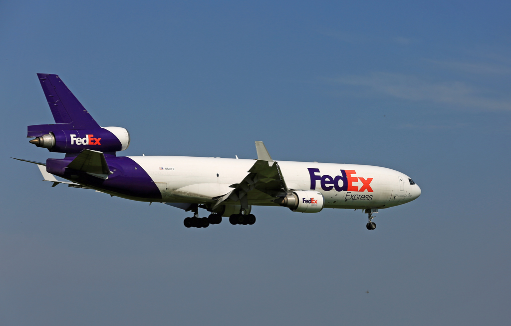 FedEx MD-11 N616FE