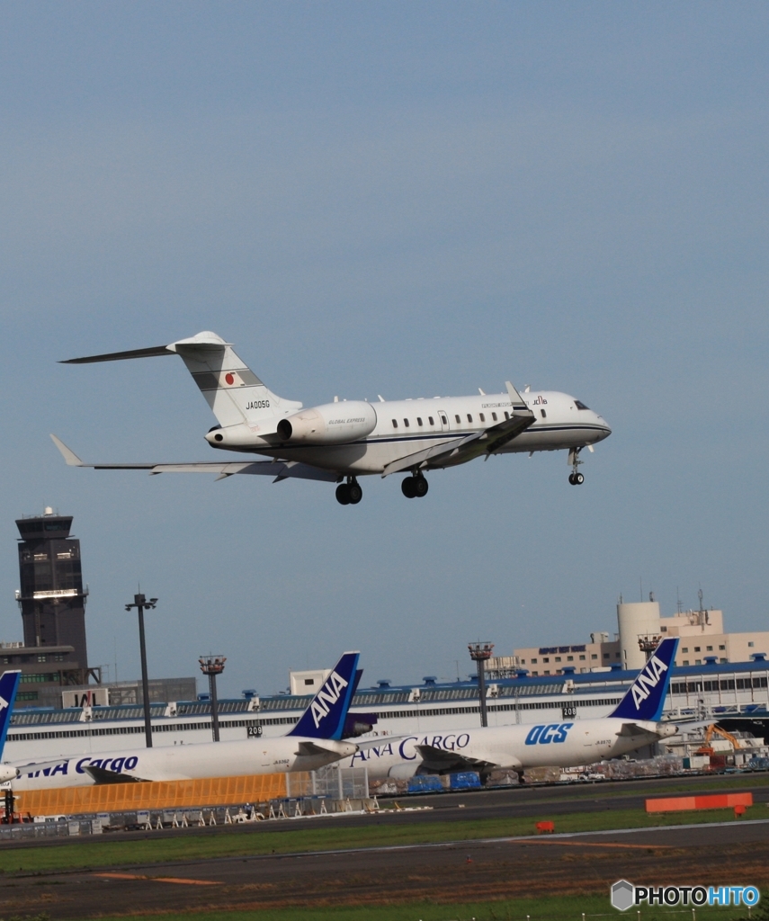 ☮飛んできた！　飛行検査機 BD-700 