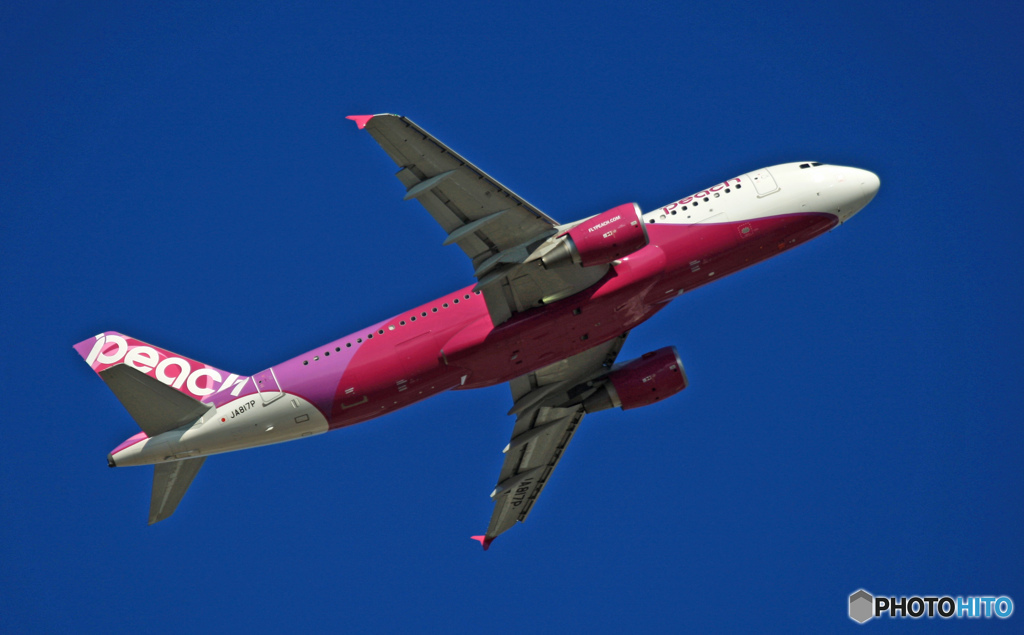 出発 peach A320-214 JA817P