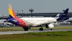 出発（193）Asiana　A321-231 