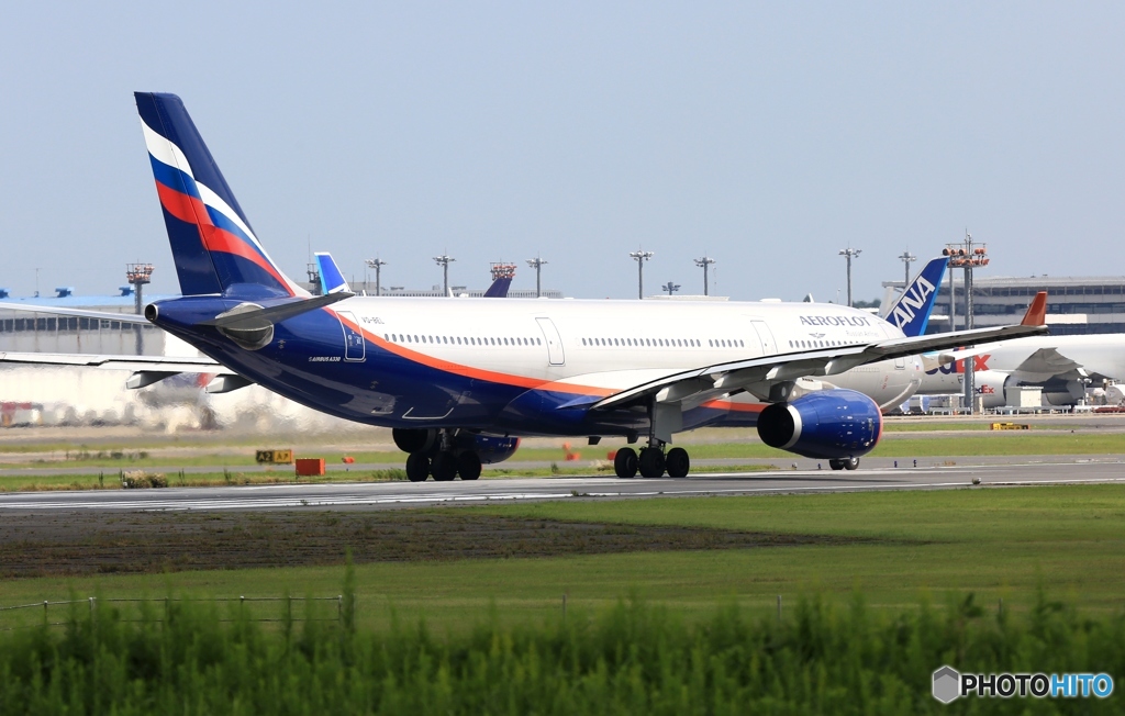 離陸　AEROFOLT A330-343