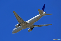 「良い天気」 UNITED 777-222 N769UA飛行 