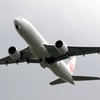 離陸（10）Japan Airlines 777-246