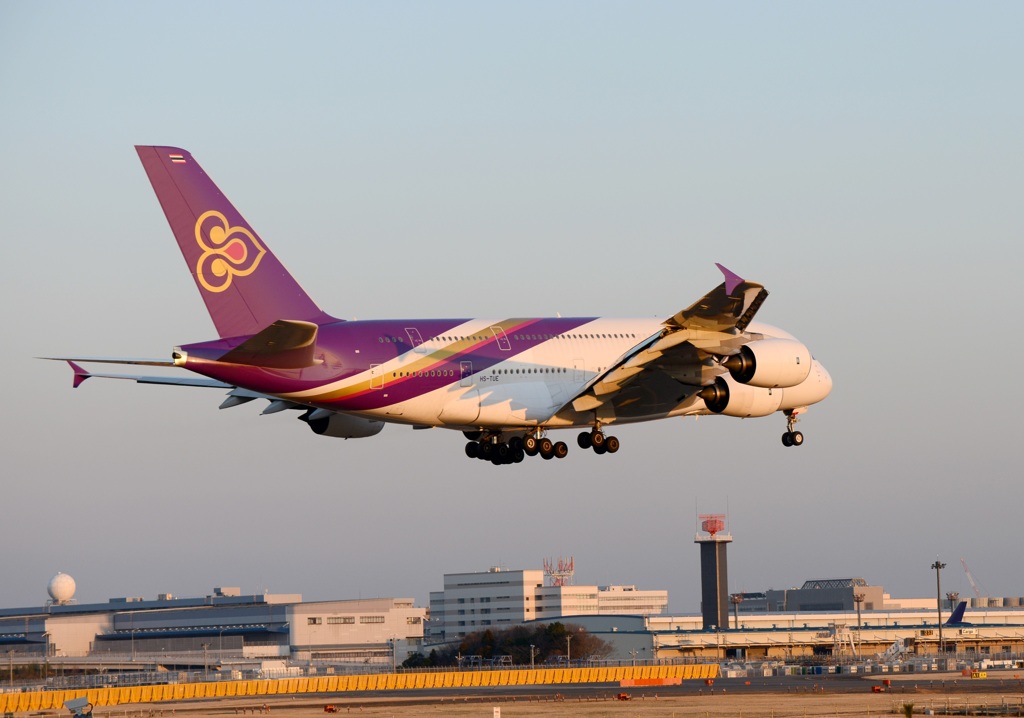 THAI A380-841 到着
