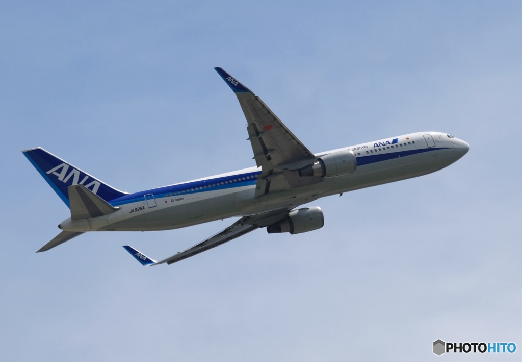 出発　ANA 767-300ER