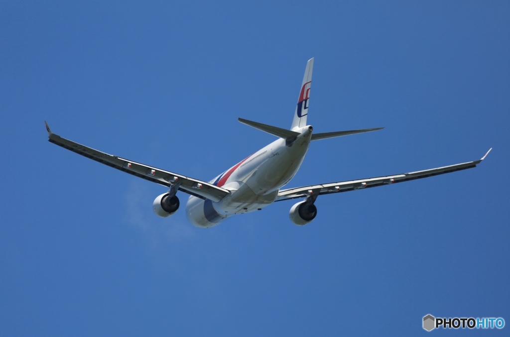 出発　malaysia A330-323