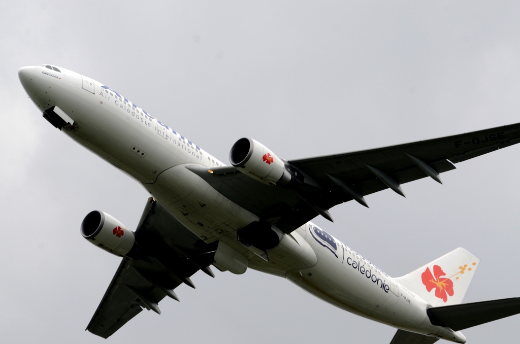 離陸（11）Air Calin A330-200
