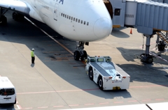  駐機位置OK　DELTA 747