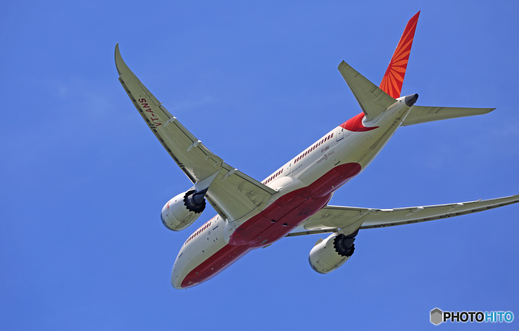 離陸 Air India 787-8 VT-ANS