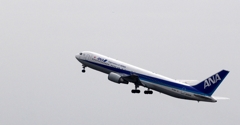 ANA 767-300ER