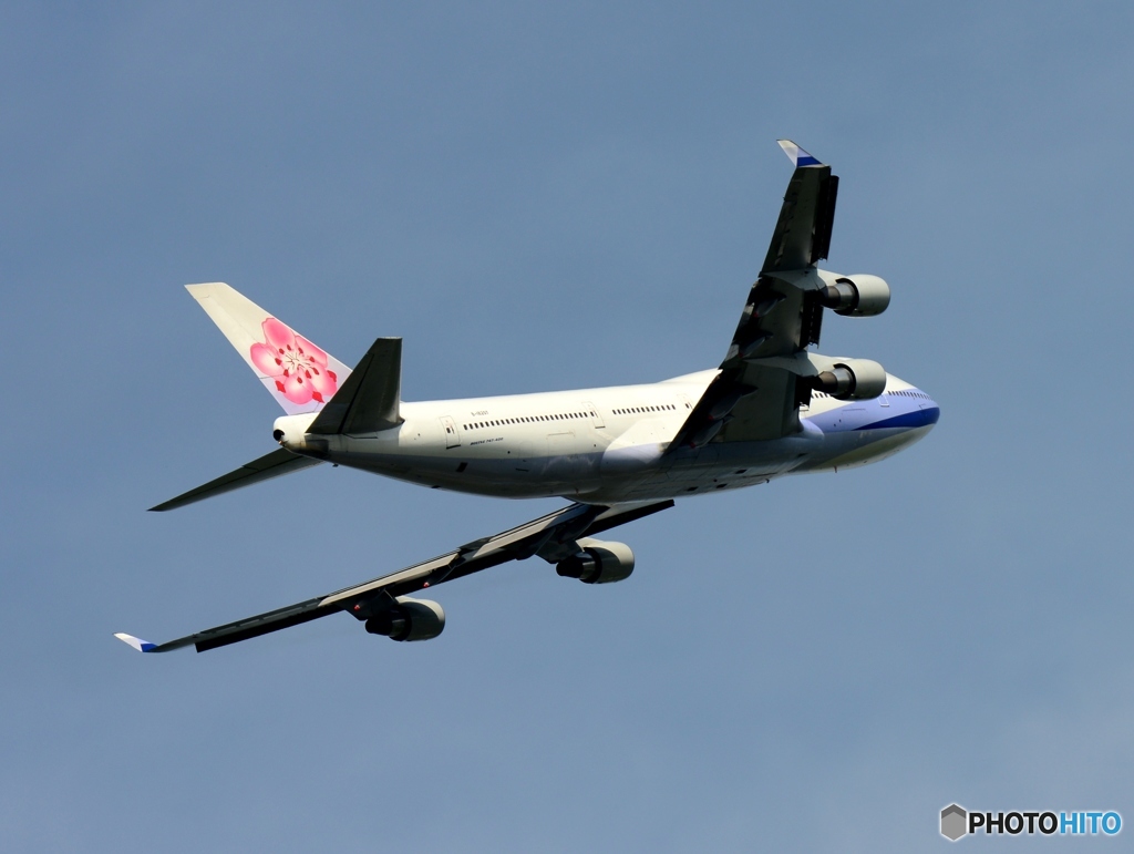 China 747-400 飛び立ち　