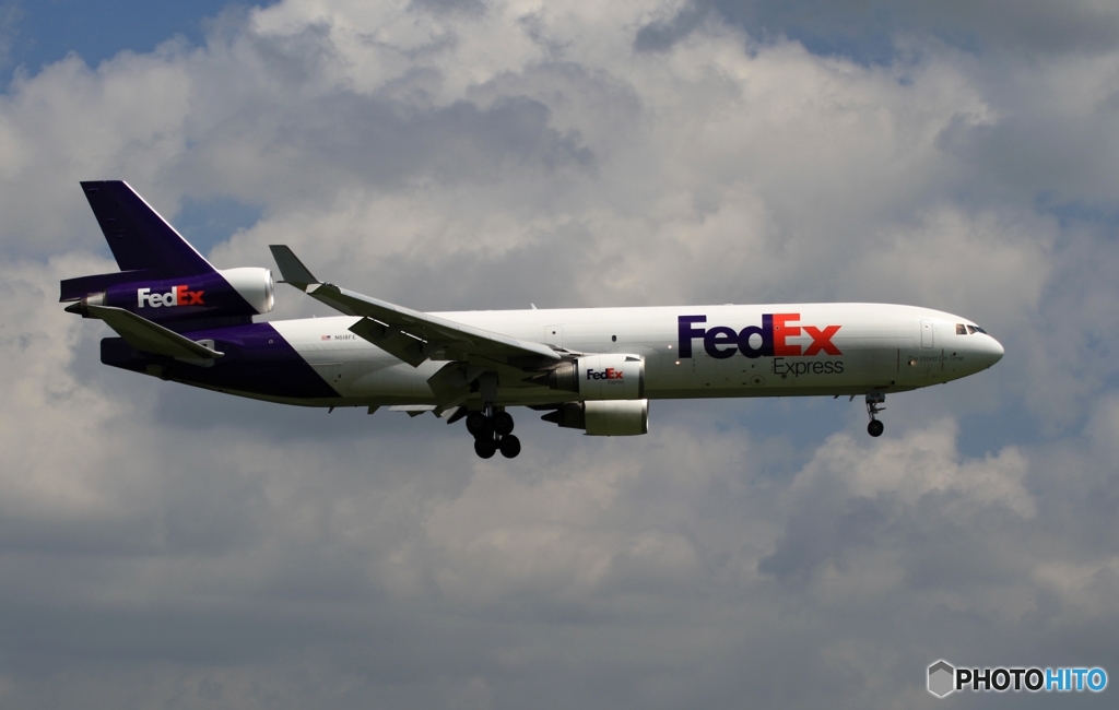 ✈FedEx MD-11