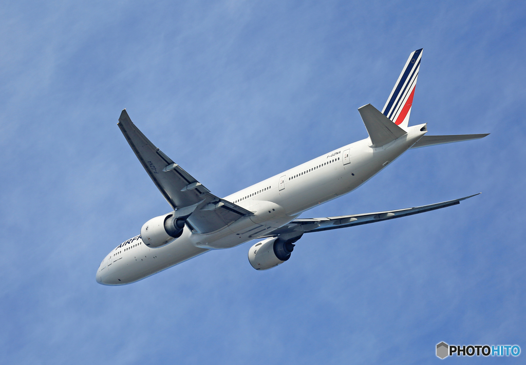 「雲」Air France 777-328 F-GZNA ☀離陸☀
