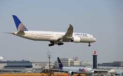 「すかい」 United 787-9 N27957 着陸 「すかい」 United 787-9 N27957 着陸