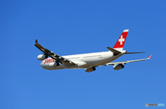 「スカイ」 SWISS A340-313 HB-JMH 飛行