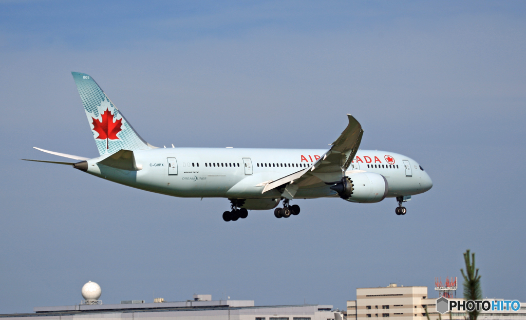 到着 AIR CANADA 787-8 C-GHPX
