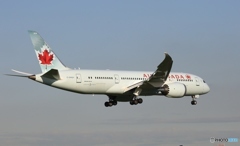 着陸　Air Canada 787-8 