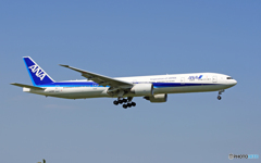 ANA 777-381 JA782A 着陸 
